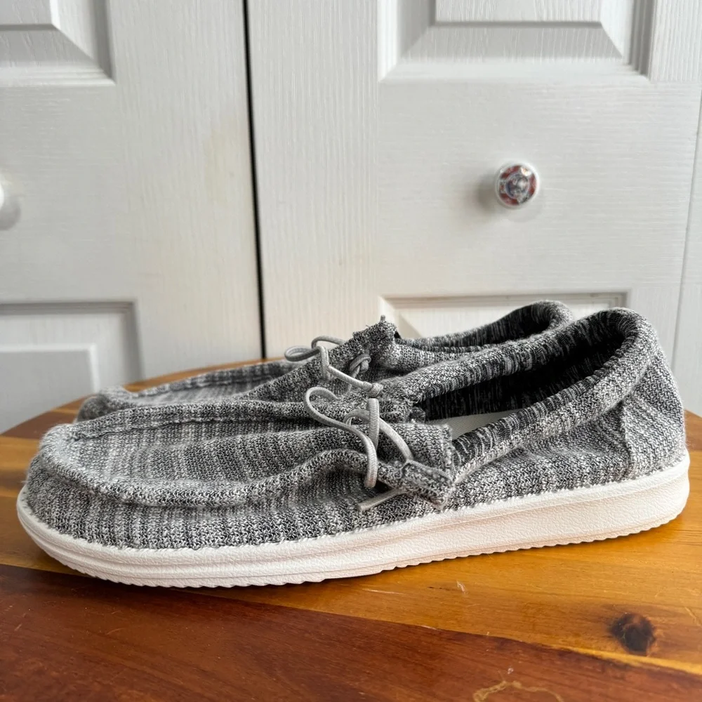 WHITIN excellent gray